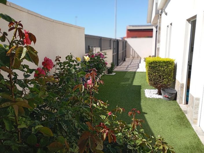 Image No.47-3 Bed Villa for sale