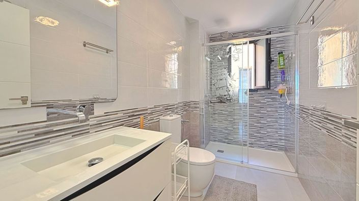 Image No.23-3 Bed Penthouse for sale