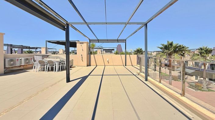 Image No.26-3 Bed Penthouse for sale