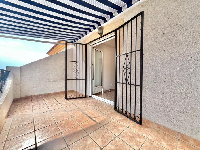Image No.22-3 Bed Flat for sale