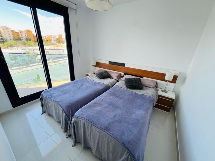 Image No.22-3 Bed Apartment for sale