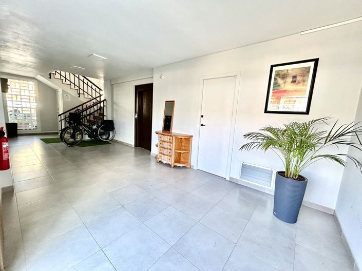 Image No.29-2 Bed Apartment for sale