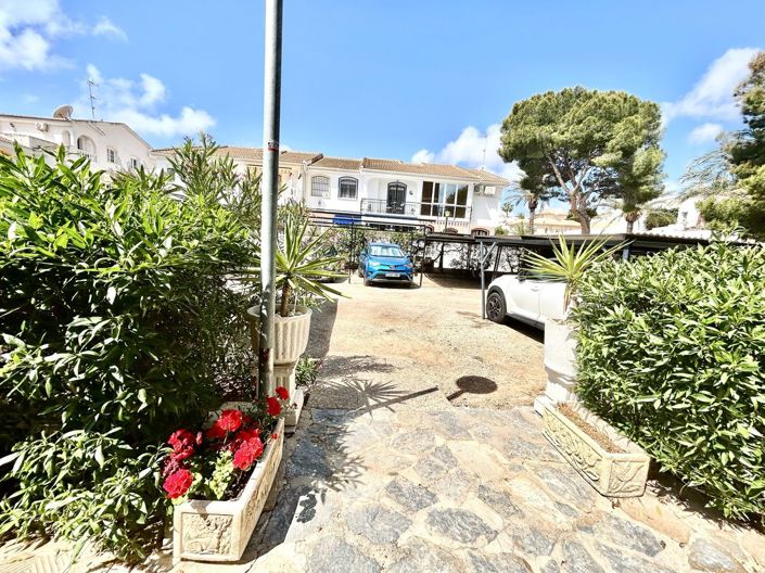 Image No.30-2 Bed Apartment for sale