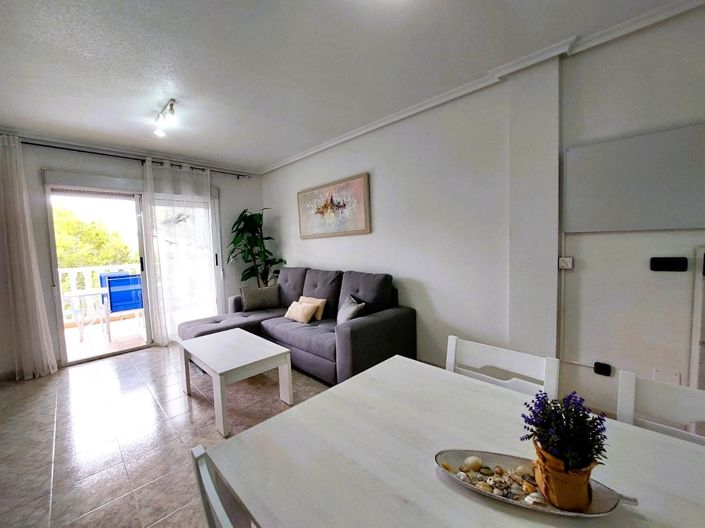 Image No.6-Appartement de 2 chambres à vendre à Orihuela Costa
