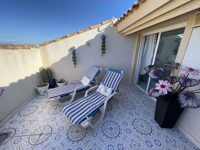 Image No.30-3 Bed Townhouse for sale