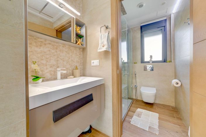 Image No.5-3 Bed Villa for sale