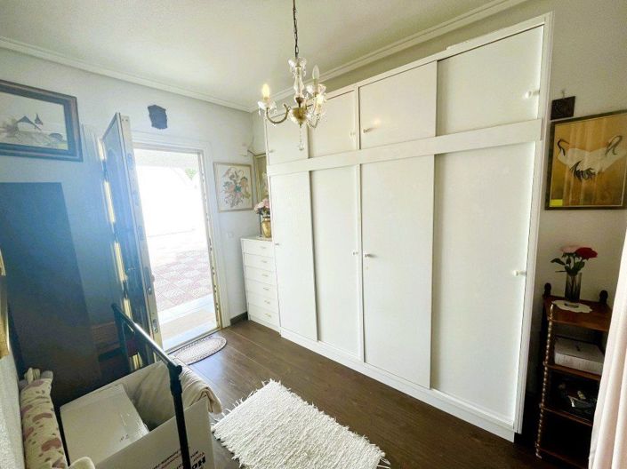Image No.20-3 Bed Villa for sale