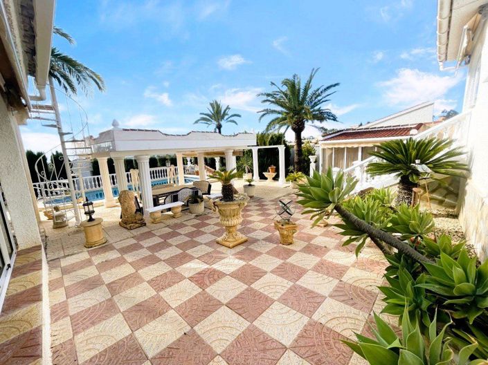 Image No.7-3 Bed Villa for sale