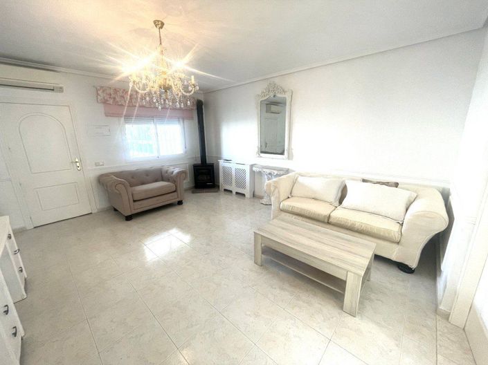 Image No.15-2 Bed Bungalow for sale