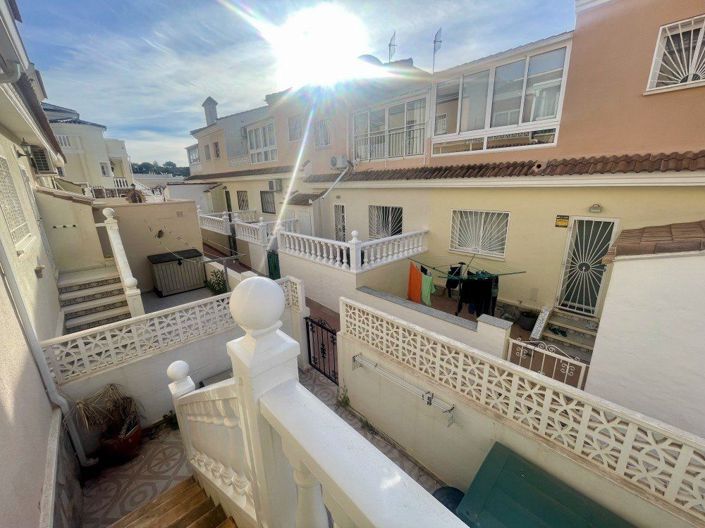 Image No.19-2 Bed Bungalow for sale