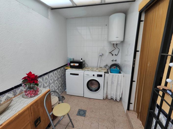 Image No.12-2 Bed Semi-Detached for sale
