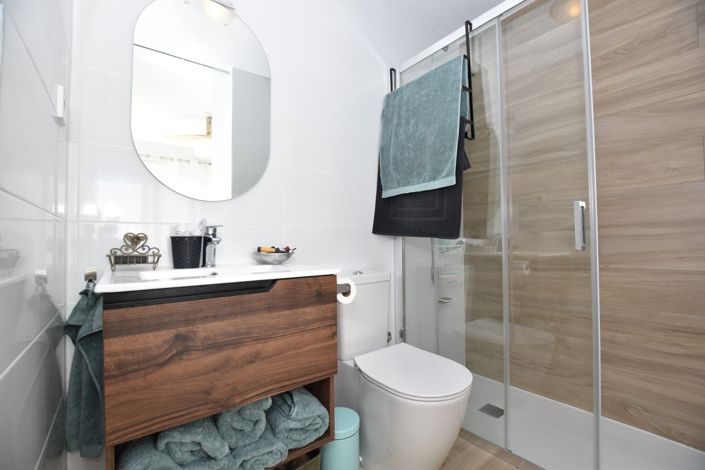 Image No.30-2 Bed Apartment for sale