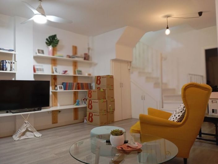 Image No.19-2 Bed House for sale