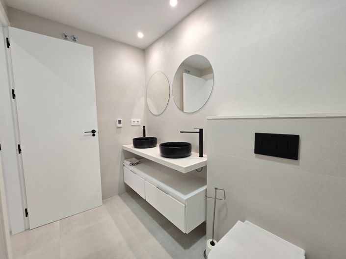 Image No.19-2 Bed Apartment for sale
