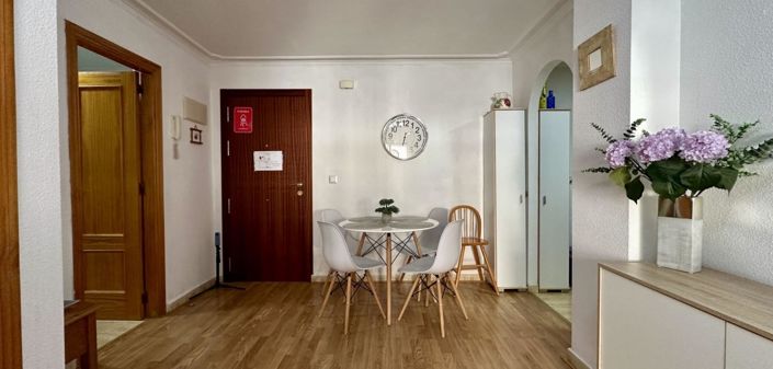 Image No.23-Appartement de 2 chambres à vendre à Torrevieja