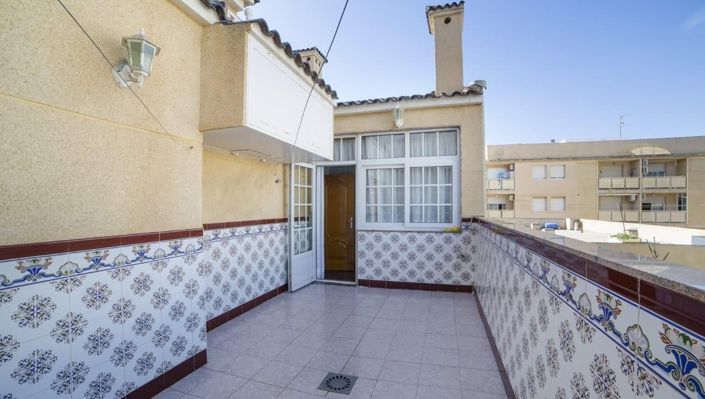 Image No.29-5 Bed House for sale