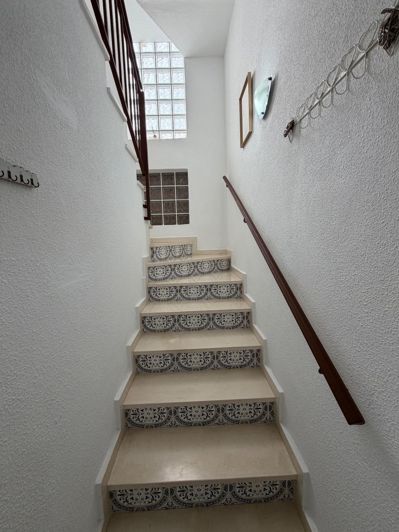 Image No.17-4 Bed House for sale