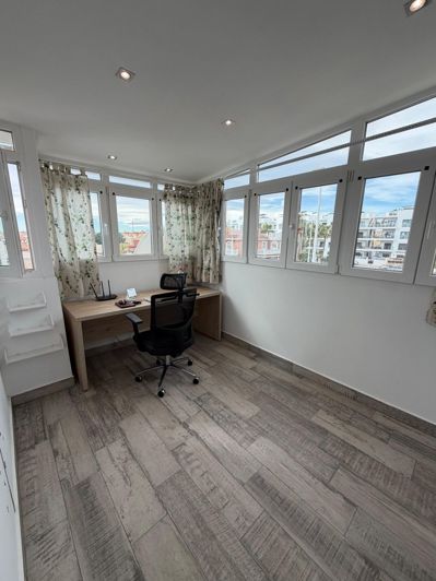 Image No.21-4 Bed House for sale