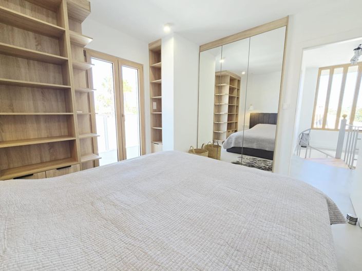 Image No.21-3 Bed Villa for sale