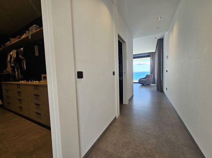 Image No.26-5 Bed Villa for sale
