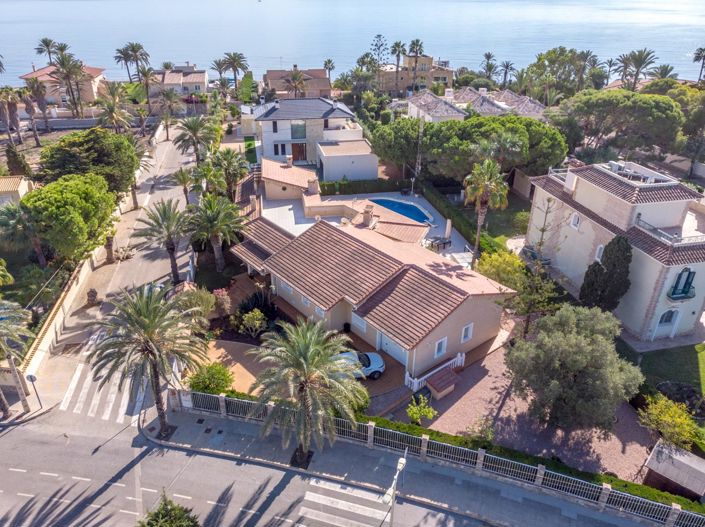Image No.3-Villa de 3 chambres à vendre à Cabo Roig
