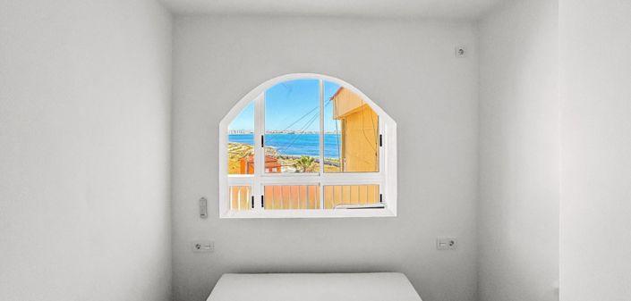 Image No.11-1 Bed Apartment for sale