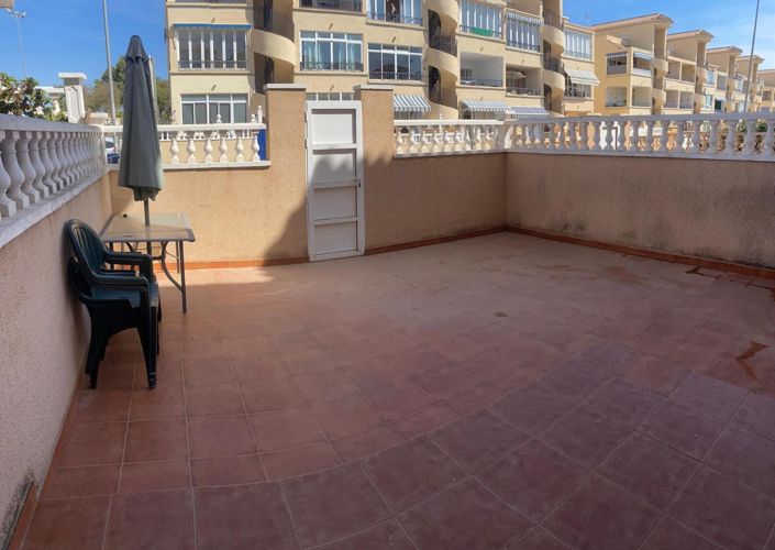 Image No.24-2 Bed House for sale