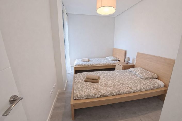 Image No.18-3 Bed Apartment for sale