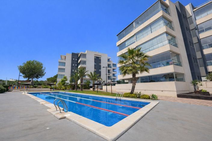 Image No.29-3 Bed Apartment for sale