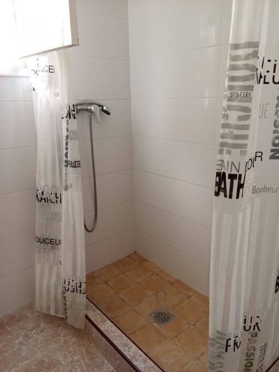 Image No.40-5 Bed House for sale