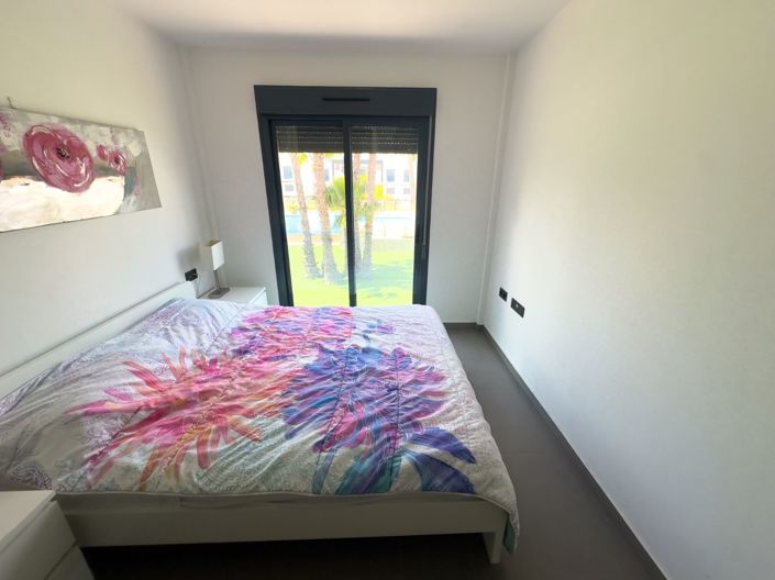 Image No.10-2 Bed Apartment for sale