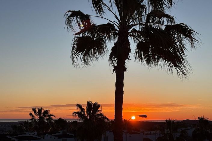 Image No.20-3 Bed Townhouse for sale