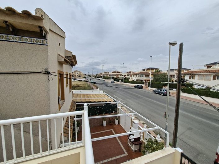 Image No.21-2 Bed Apartment for sale