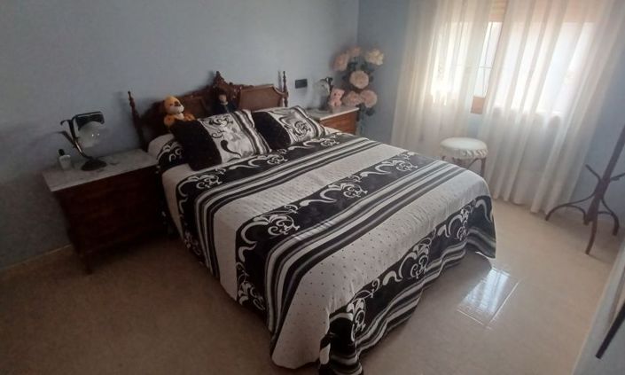 Image No.28-3 Bed Villa for sale