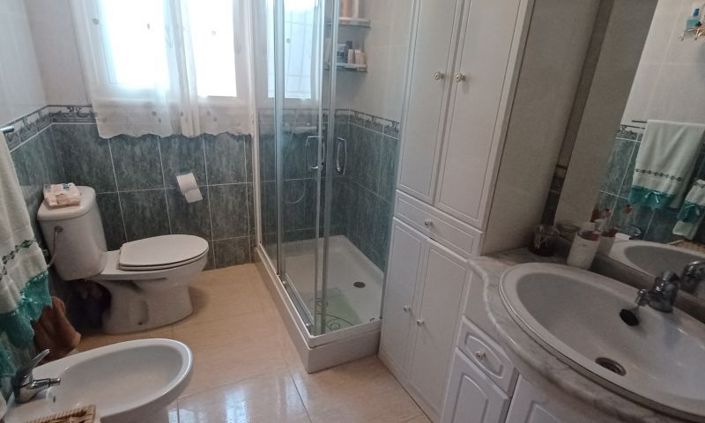 Image No.29-3 Bed Villa for sale