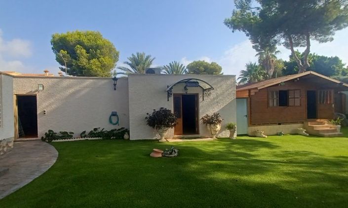 Image No.35-3 Bed Villa for sale