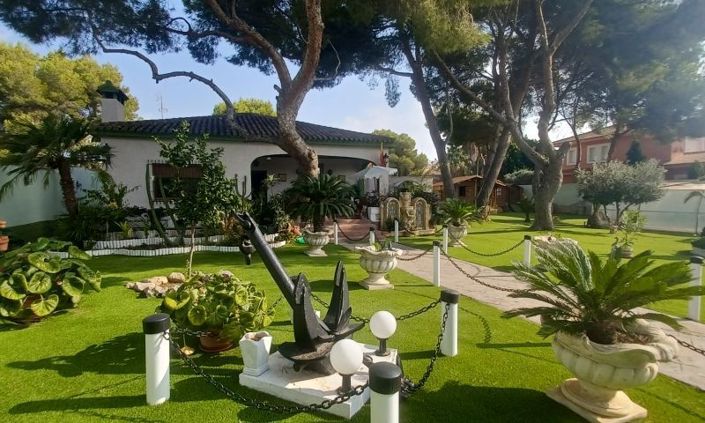 Image No.6-3 Bed Villa for sale