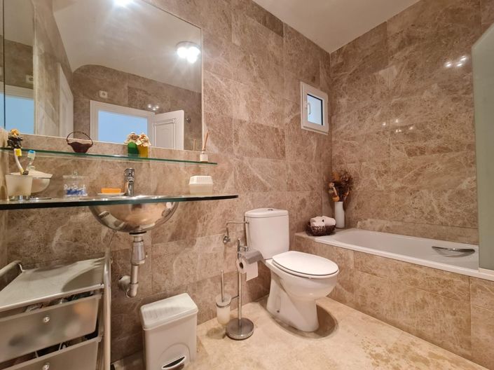 Image No.22-3 Bed Villa for sale
