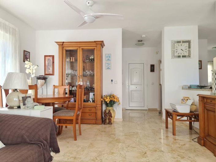 Image No.9-3 Bed Villa for sale