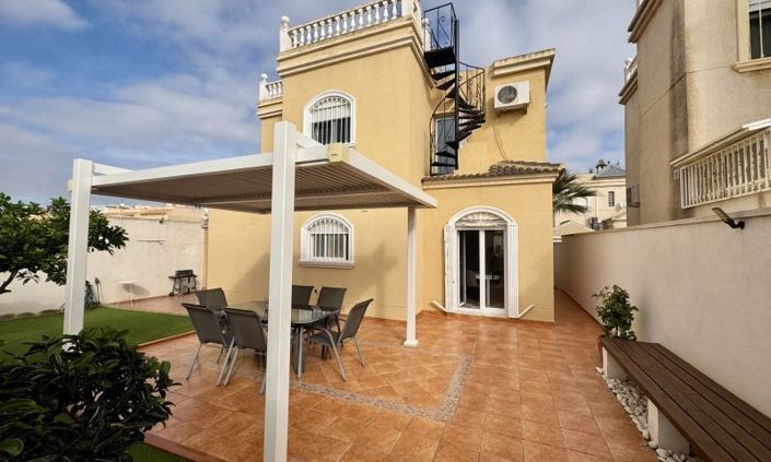 Image No.13-4 Bed Villa for sale