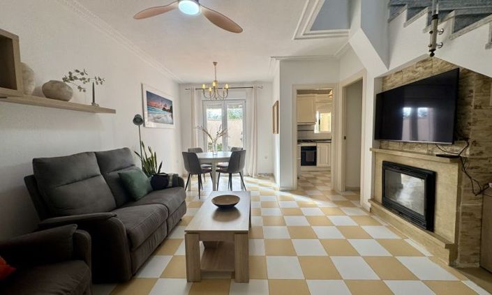 Image No.24-4 Bed Villa for sale