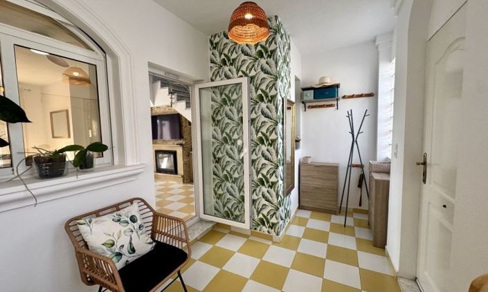 Image No.29-4 Bed Villa for sale