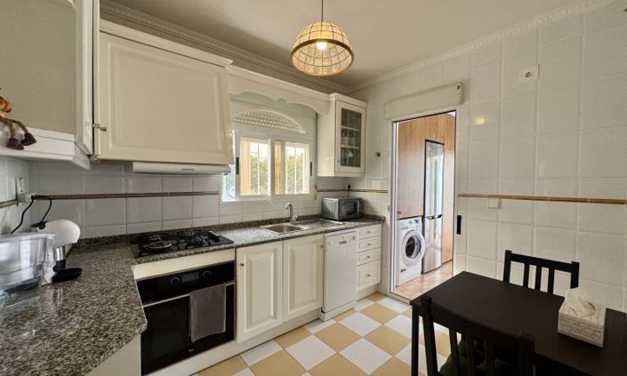 Image No.32-4 Bed Villa for sale