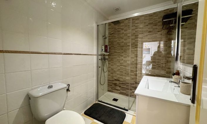 Image No.33-4 Bed Villa for sale