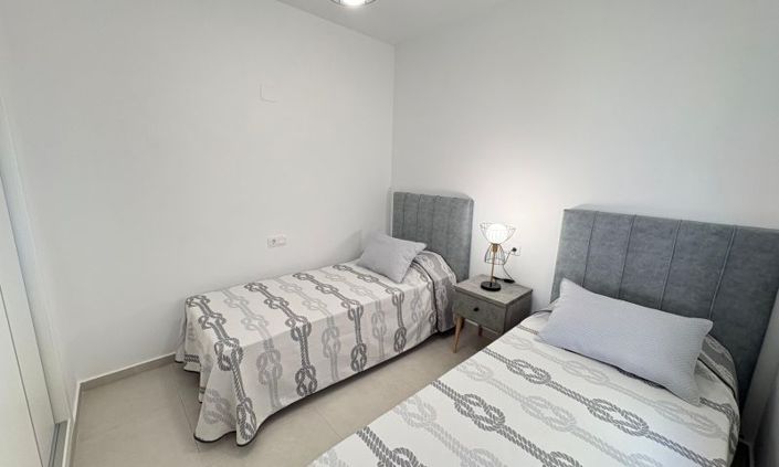 Image No.18-2 Bed Apartment for sale