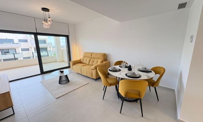 Image No.9-2 Bed Apartment for sale