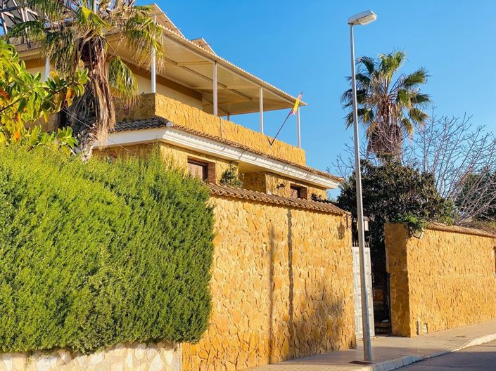 Image No.2-Villa de 2 chambres à vendre à Orihuela Costa