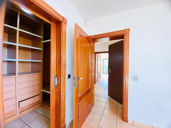 Image No.21-2 Bed Villa for sale