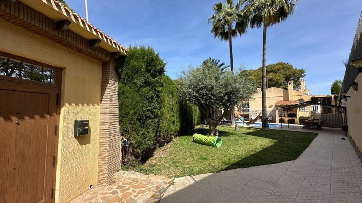 Image No.23-Villa de 4 chambres à vendre à Torrevieja