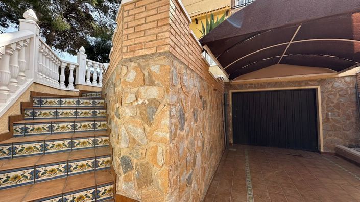 Image No.8-Villa de 4 chambres à vendre à Torrevieja